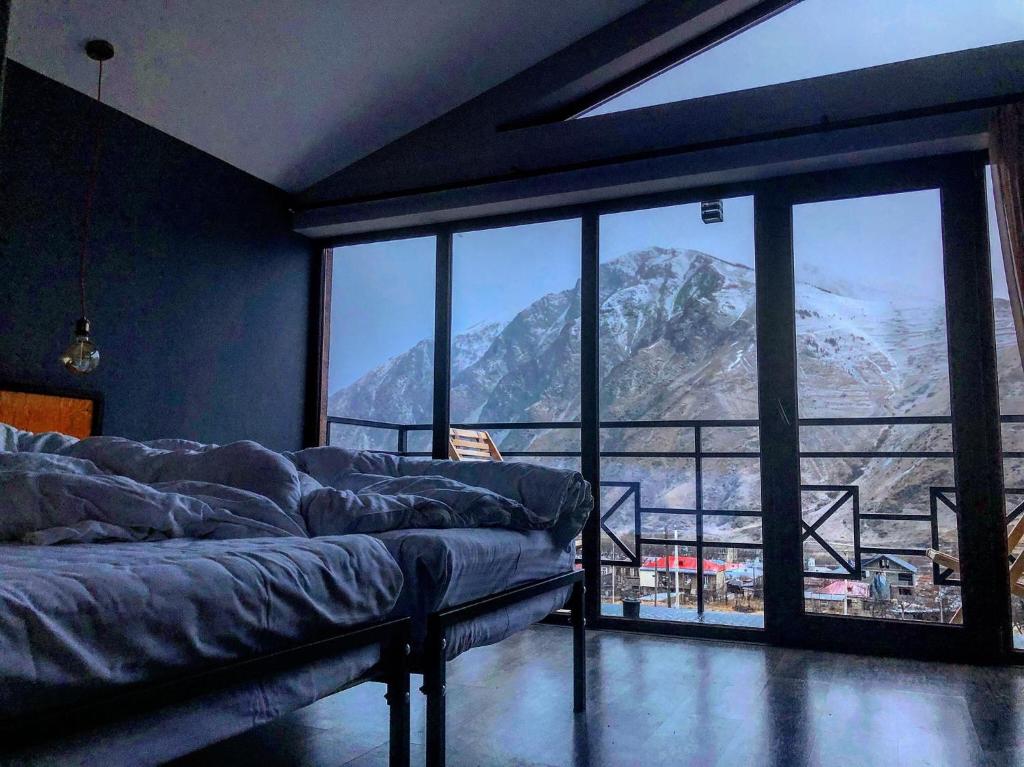 هتل چمودانن کازبیگی Chemodann Kazbegi