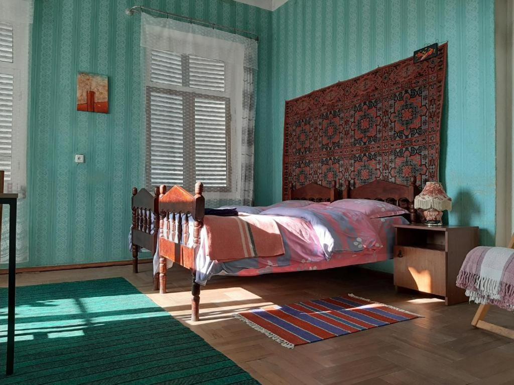 هتل طناب کابرنه Cabernet Tali