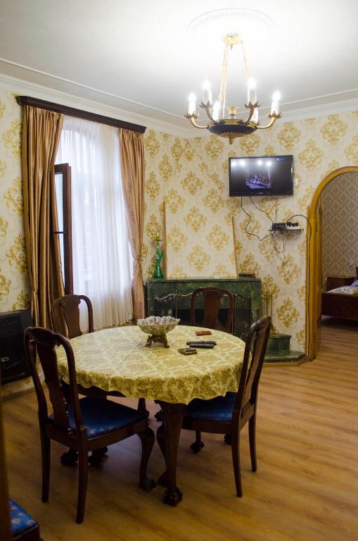 هتل Apart Hotel اعلیحضرت شاهزاده گروزینسکی - Apart Hotel His Highness Prince Gruzinski