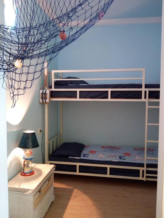 هتل روسو تخت است - Ruso's flat