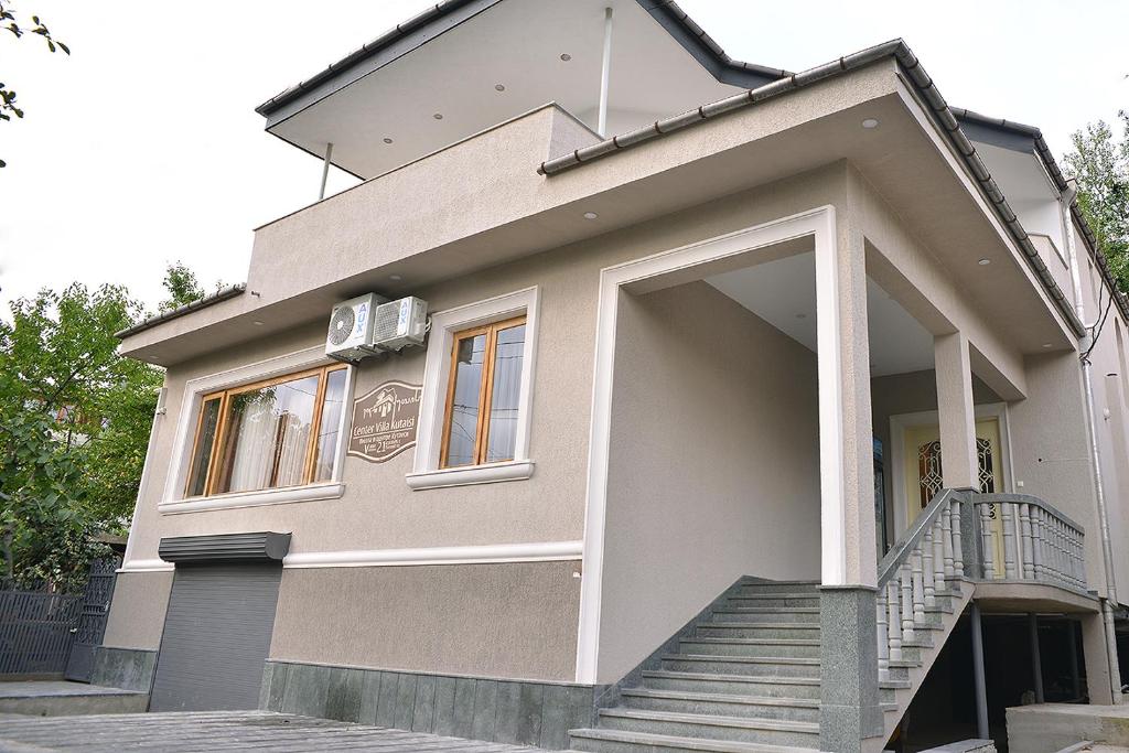 هتل مرکز ویلا کوتایسی Center Villa Kutaisi