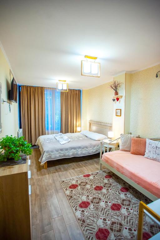 هتل آپارتمان های زیبای تفلیس در پیچ 1 L.Meskhishvili - Apartments Beautiful Tbilisi on L.Meskhishvili Turn 1
