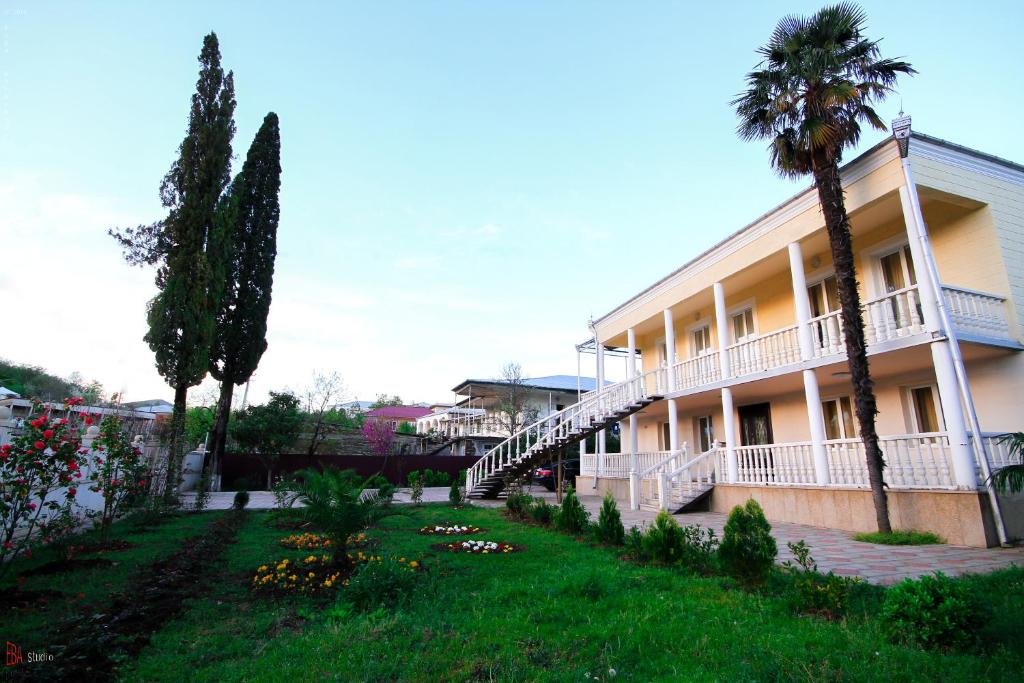 هتل مهمانخانه گاردن سبز Green Garden Guest House