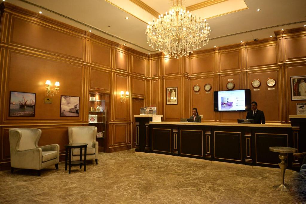 هتل Strato By Warwick - Strato Hotel By Warwick