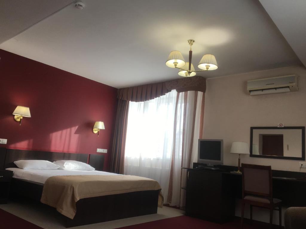 Deryabin Hotel