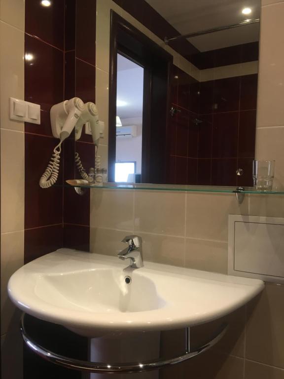 Deryabin Hotel