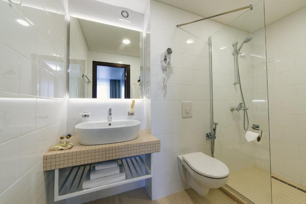 Deryabin Hotel