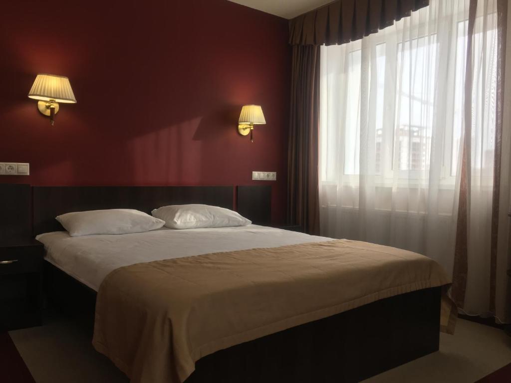 Deryabin Hotel