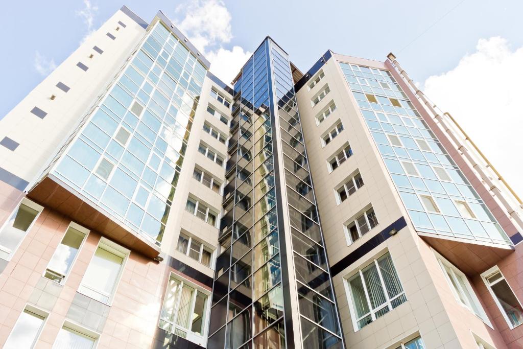 هتل لوکس پایونیر - Pioneer Luxe Hotel