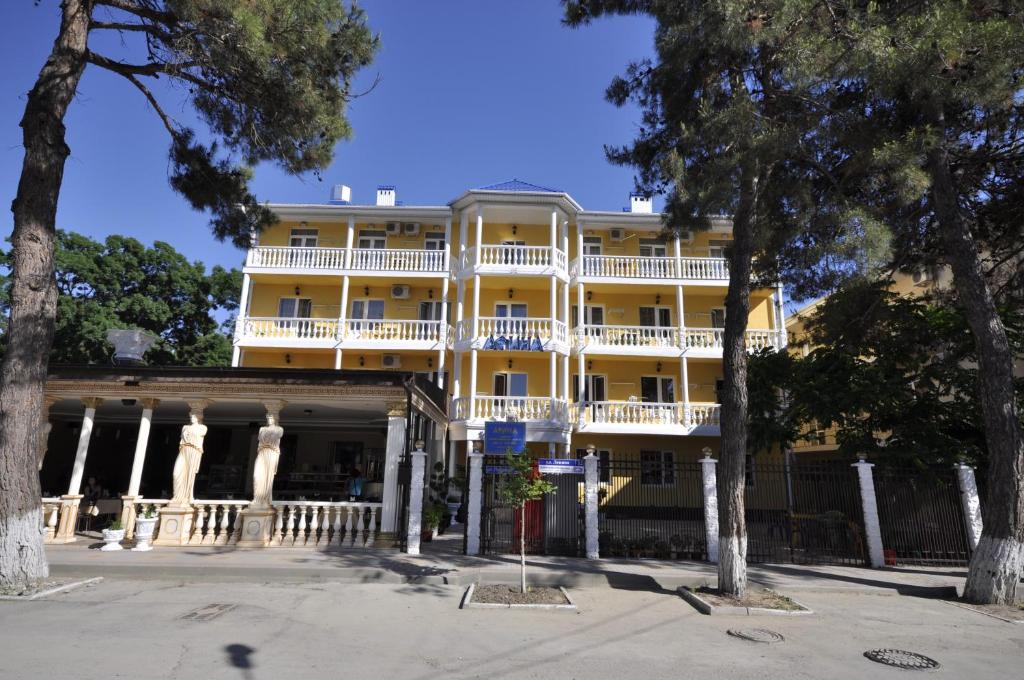 هتل مهمانخانه افینا Guest House Afina