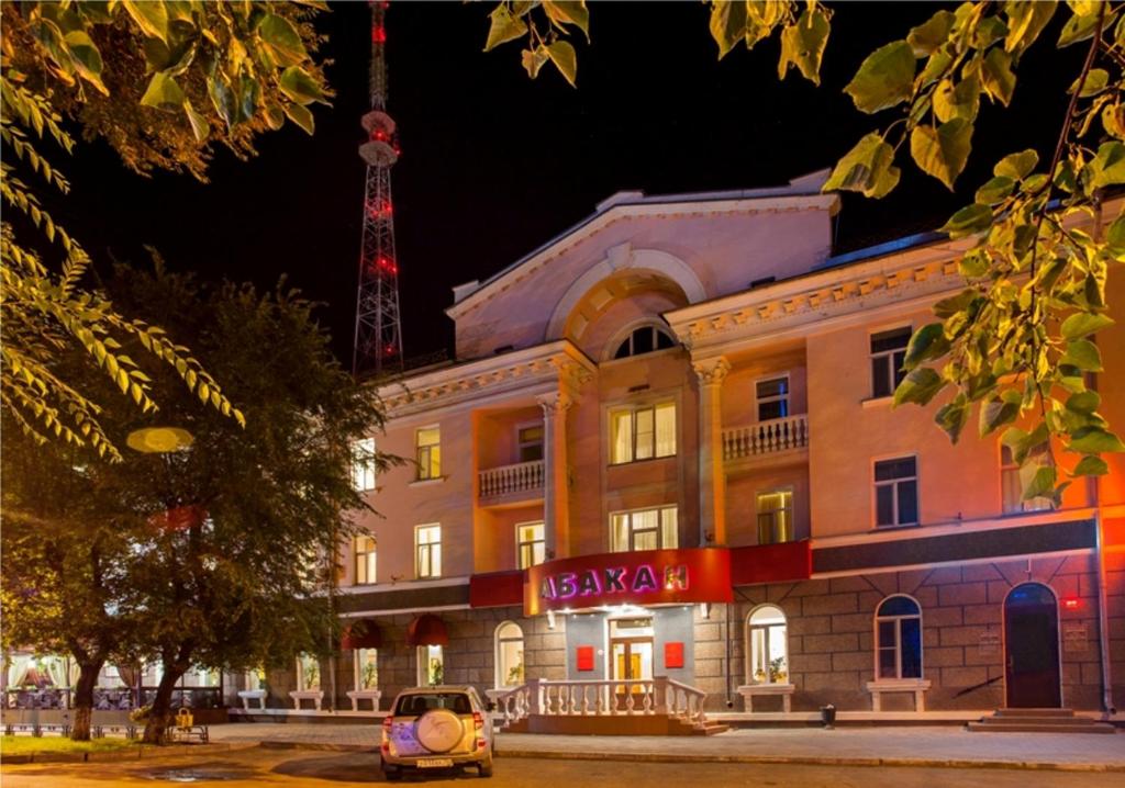 هتل آباکان Abakan Hotel