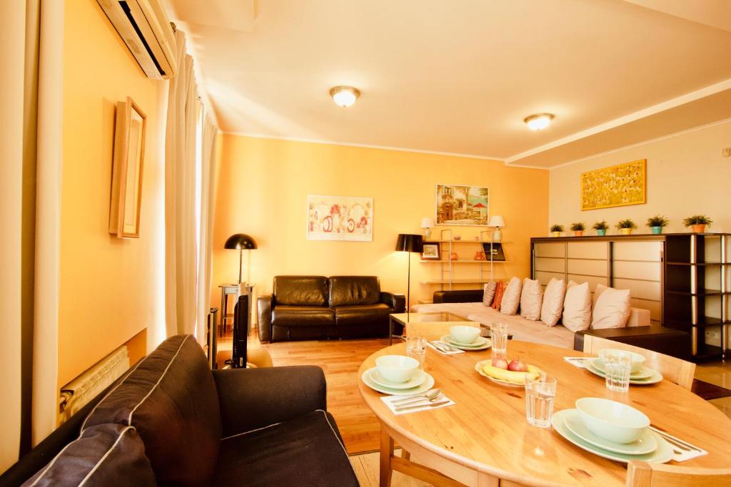 KvartiraSvobodna - Apartment at Druzhinnikovskaya