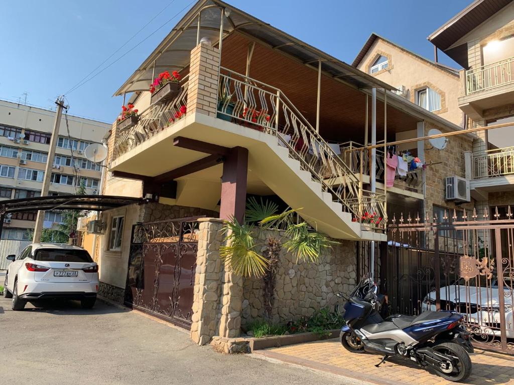 هتل خانه مهمان VV - VV Guest House