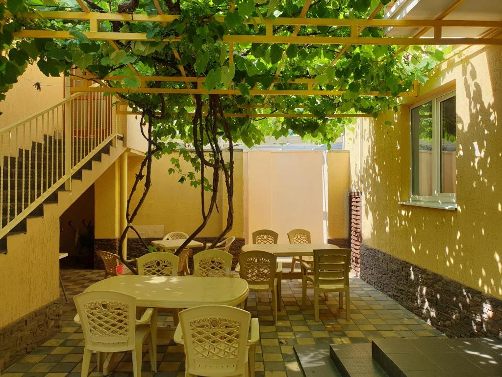 هتل خانه مهمان Vinogradnaya 4 - Guest House Vinogradnaya 4