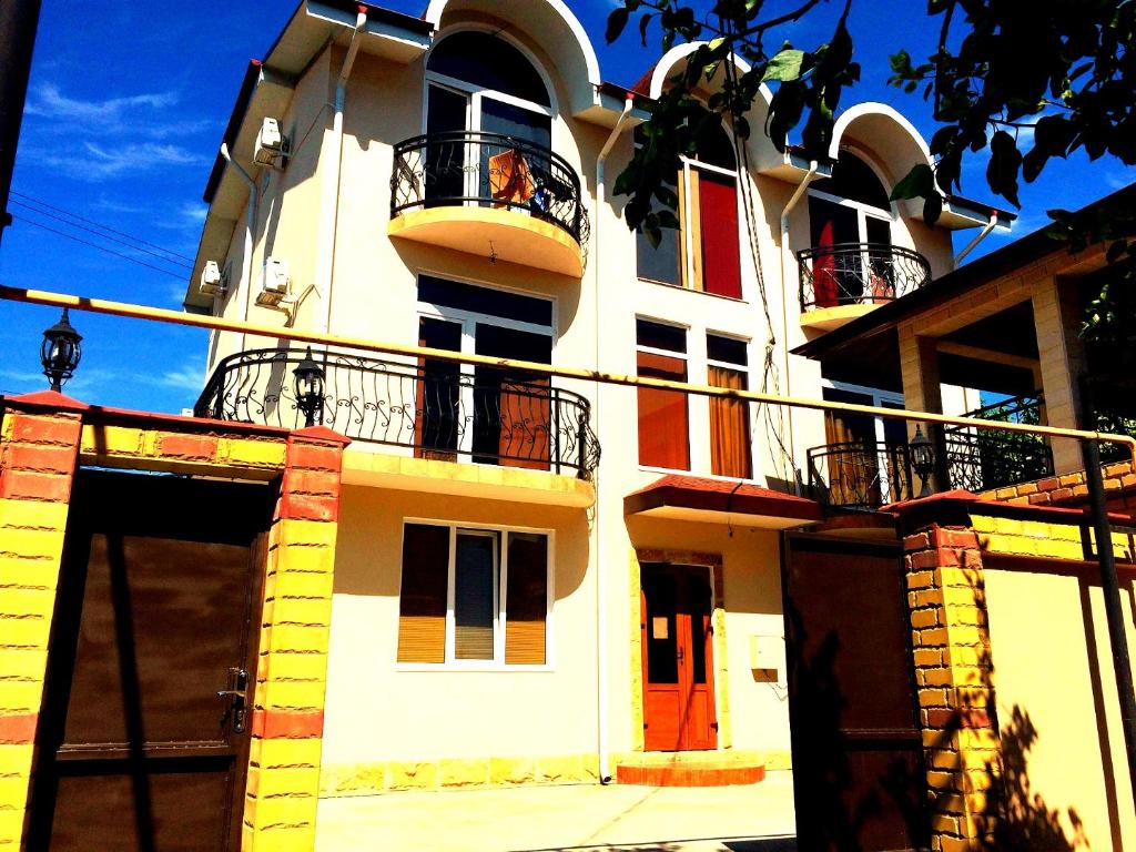 هتل آدلر - Adler Hotel