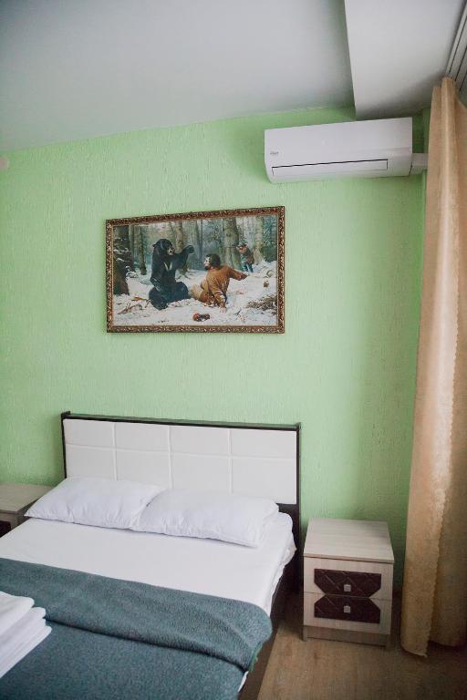 Hotel Mir