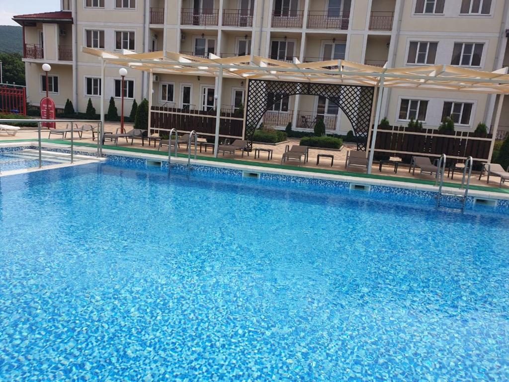 هتل مهمانخانه کاپری - Guest House Capri