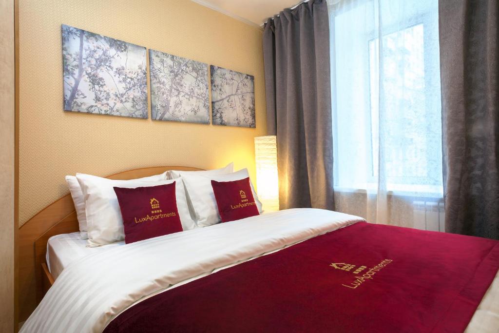 هتل آپارتمان Tikhiya Center - Apartment Tikhiy Centr