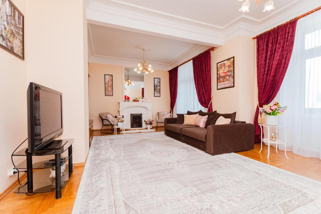 هتل آپارتمان باشگاه لاکشمی 3 اتاق خواب - Lakshmi Club Apartment 3-bedroom