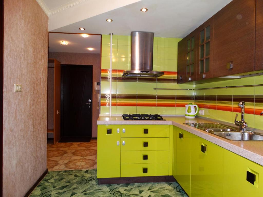 هتل InnDays در خیابان Leninskiy 10 - InnDays on Leninskiy prospekt 10