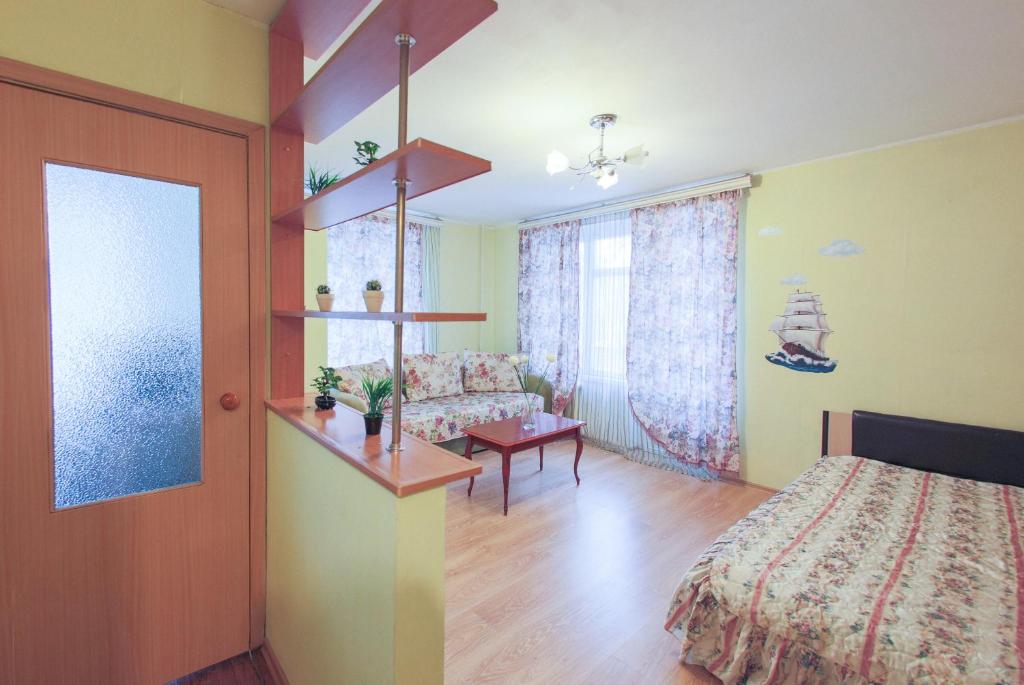 Apartment on Uglovoy pereulok