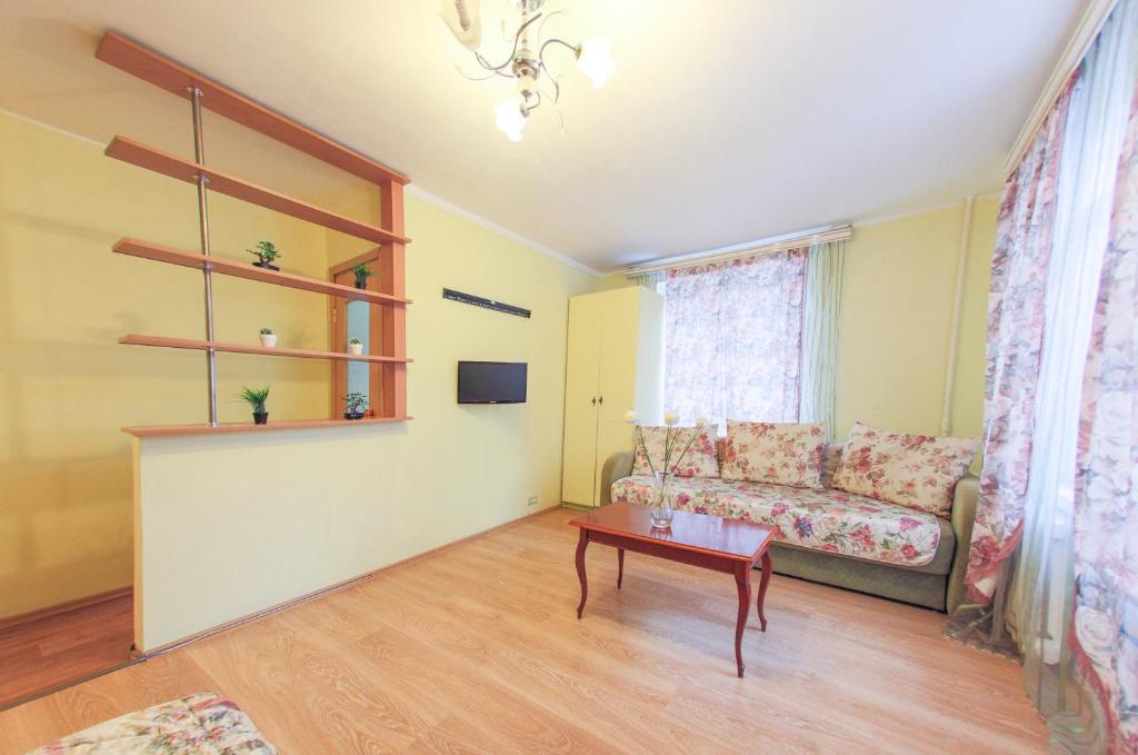 Apartment on Uglovoy pereulok