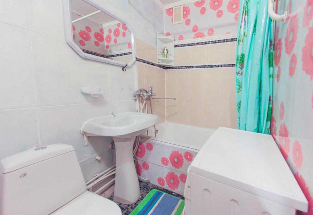 Apartment on Uglovoy pereulok