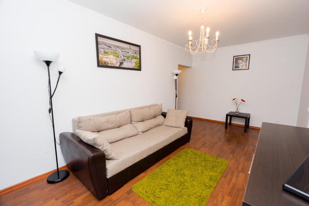 هتل آپارتمان Na Krasnopresnskoy - Apartment na Krasnopresnenskoy