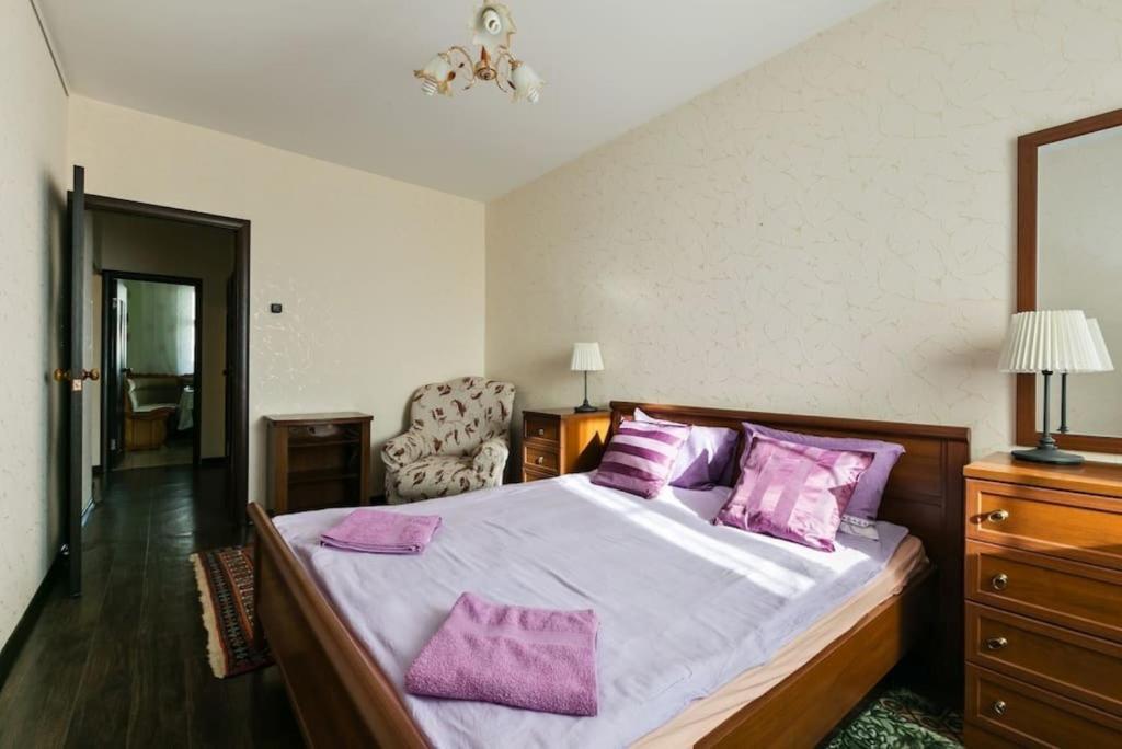 هتل آپارتمان Akademika Glushko, 14k1 - Apartments Akademika Glushko, 14к1