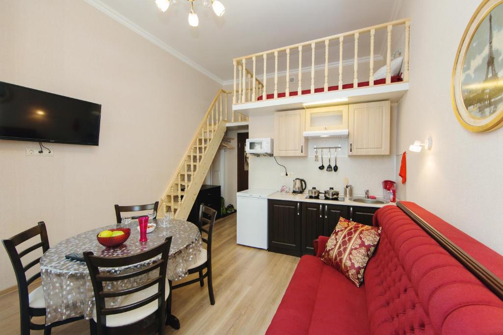 Duplex Apartments on Pushkinskaya 9