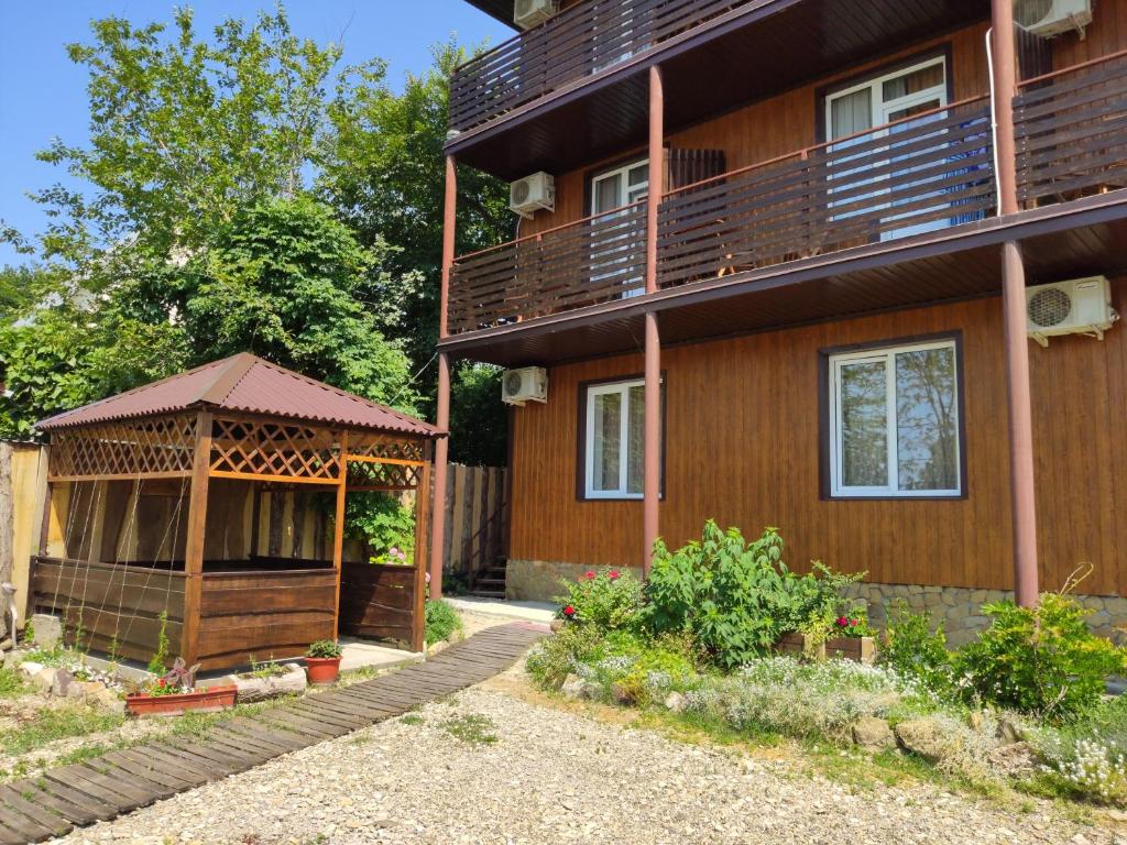 هتل مهمانخانه Rodnoy Prichal - Rodnoy Prichal Guest House