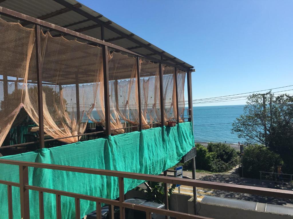 هتل مهمانخانه Levyi Bereg Levyi Bereg Guest House
