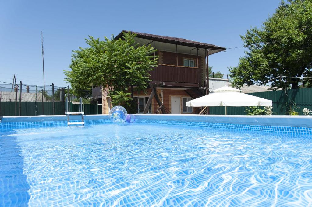 هتل مهمان خانه Apelsin - Guest House Apelsin