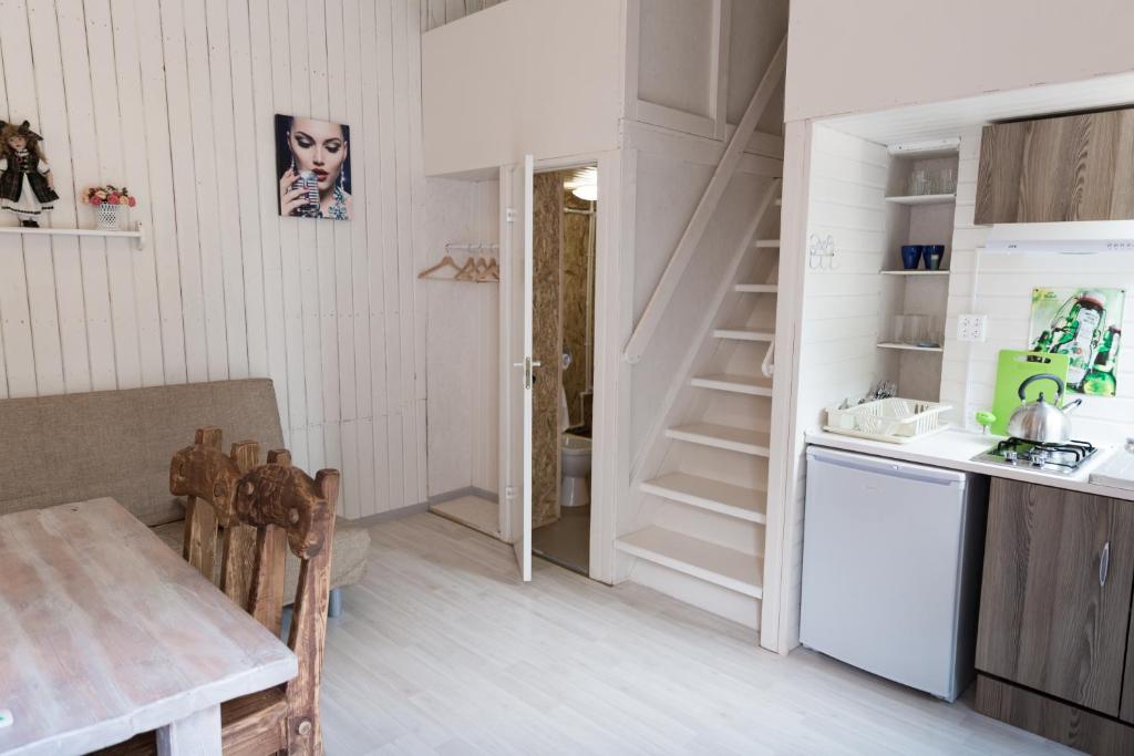 هتل Beauty-Mini Apart-Cotting با سونا و منطقه باربیکیو در Vyborg در طبیعت Апарт-коттедж Beauty-mini с сауной и зоной барбекю в Выборге на природе