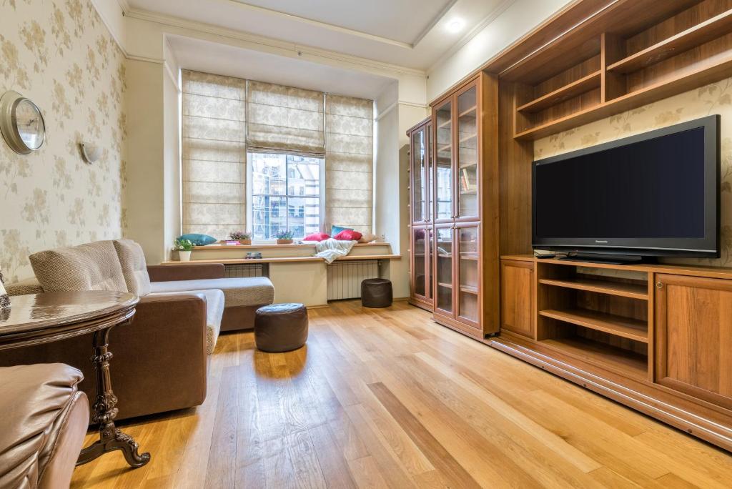 هتل آپارتمان در دفترچه مسکو 4 - Apartment on Moskovsky prospekt 4