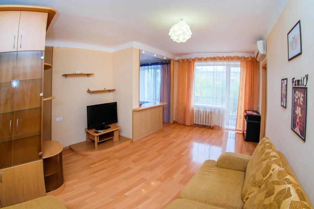 هتل NSK-Kvartirka ، Vatutina آپارتمان ، 23 NSK-Kvartirka, Apartment Vatutina, 23