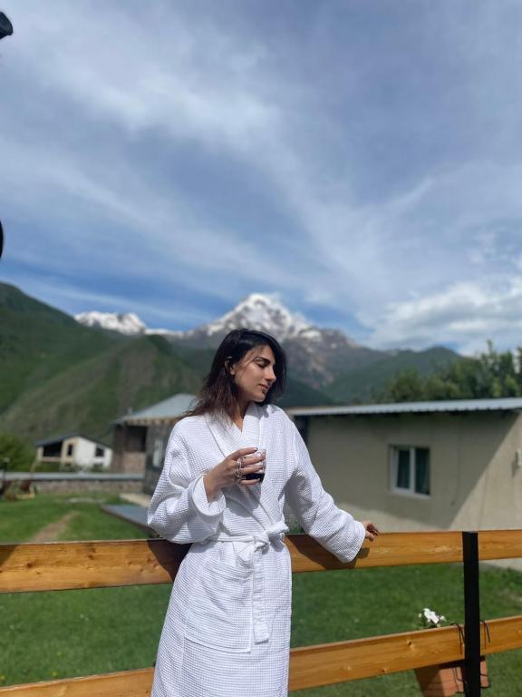هتل مهمان خانه الگوجا Qushashvili Guest House Elguja Qushashvili