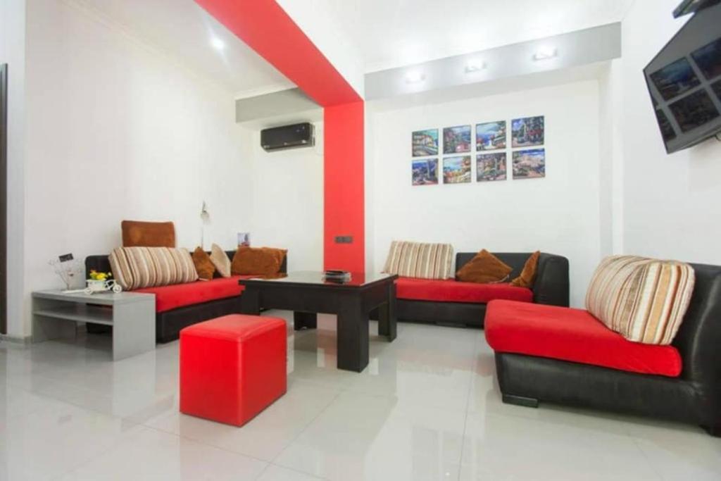 هتل آپارتمان های لیزت Apartments Lezzet