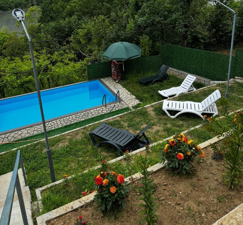هتل خانه طبیعت Nature House