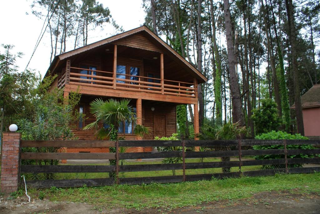 هتل کلبه سبز Shekvetili Green Cottage Shekvetili