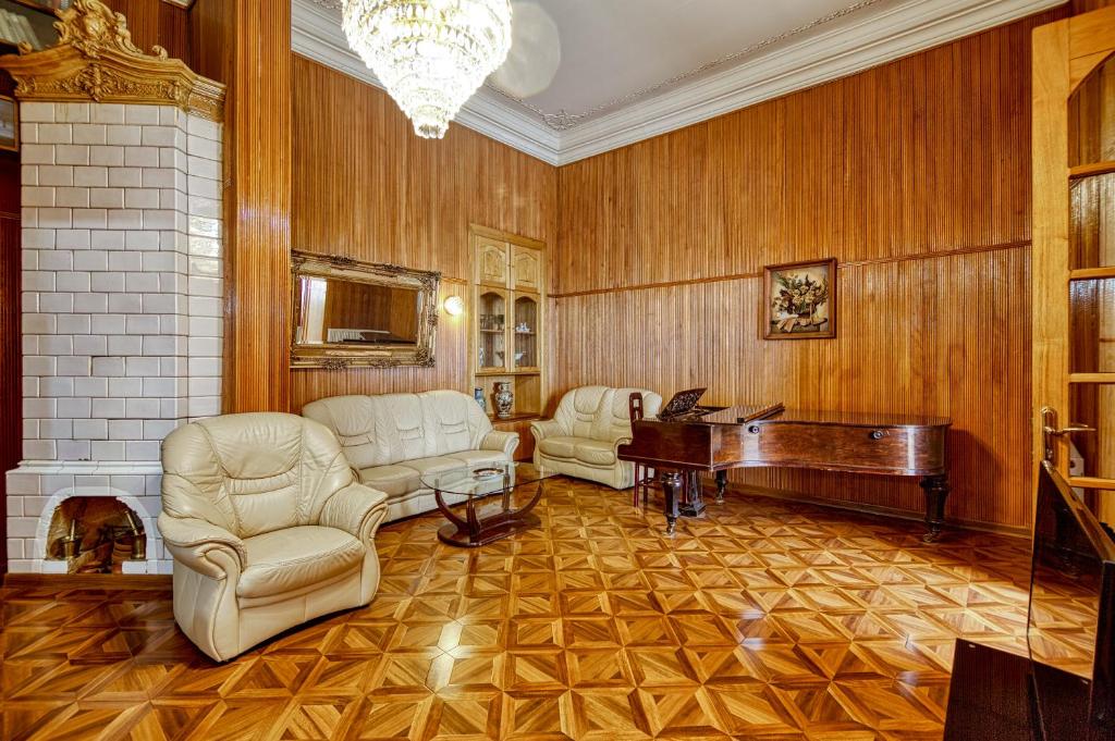 هتل مرکز شهر Rustaveli Aparthotel - Town Center Rustaveli ApartHotel