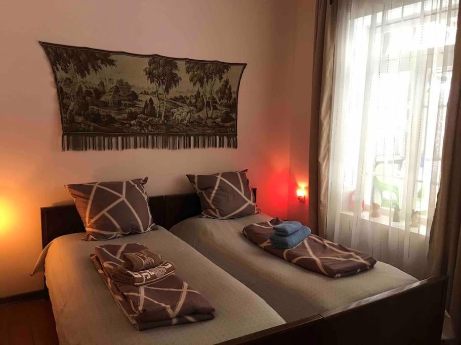 هتل خانه مهمان لادا Lada Guest House