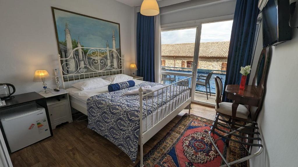 ارکمز هتل Urkmez Hotel