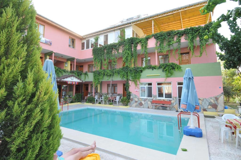 هتل پاموک کاله Hotel Pamukkale