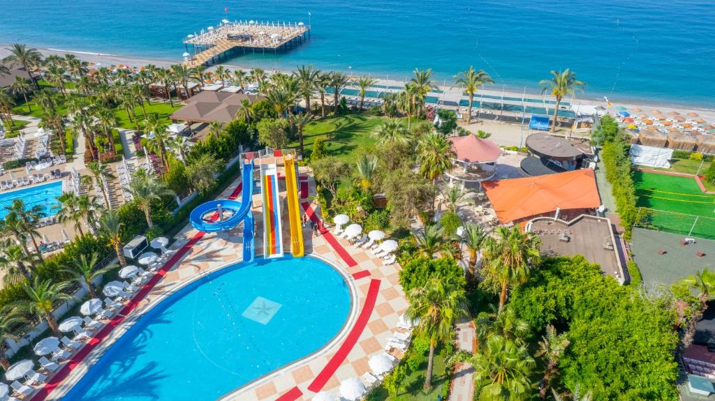 استلا بیچ هتل الترا آل اینکلاسیو Stella Beach Hotel Ultra All Inclusive