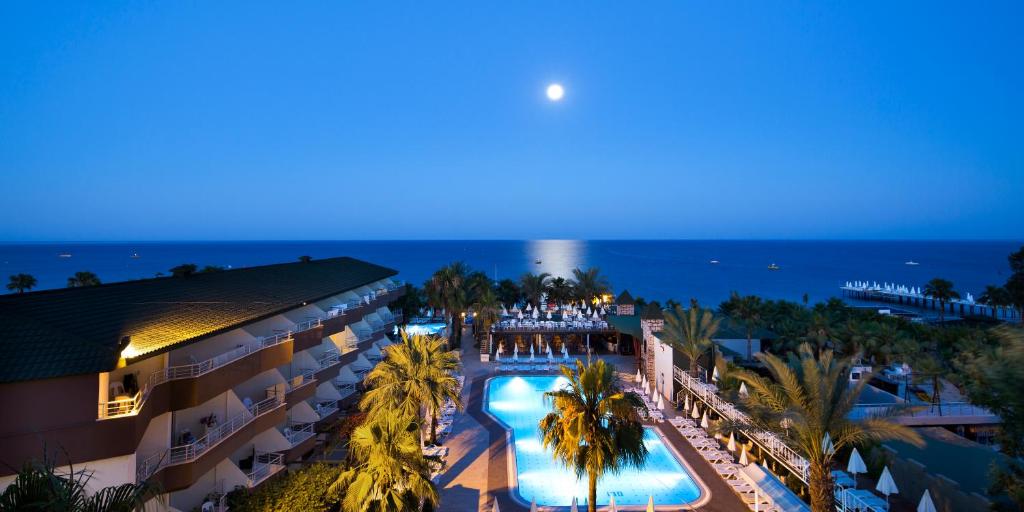 گالری ریزورت هتل - اولترا آل اینکلوسیو Galeri Resort Hotel - Ultra All Inclusive
