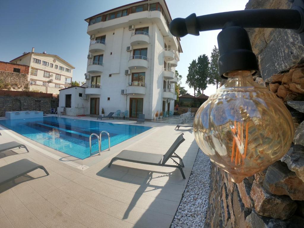 بلا ماریتیمو هتل Bellamaritimo Hotel