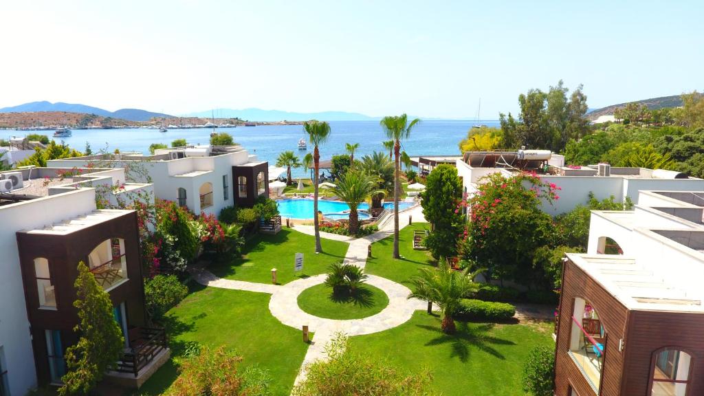 کستالووی هتل - آلی اینکلوسیو Costa Luvi Hotel - All Inclusive