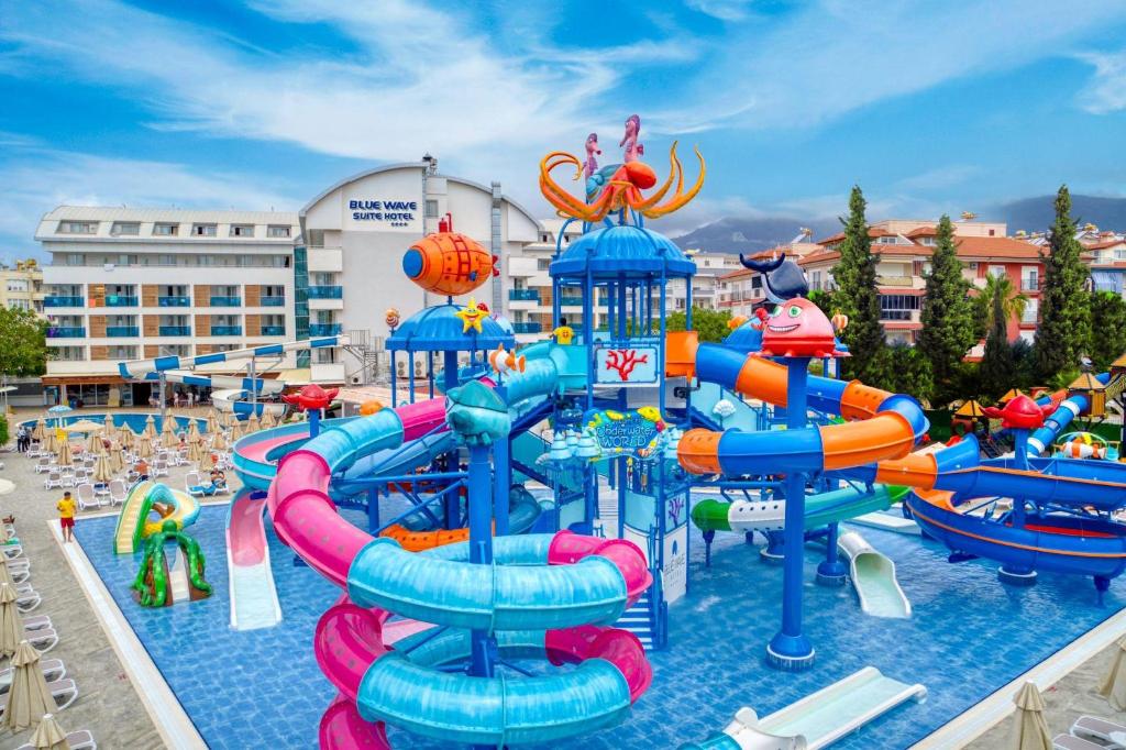 هتل Blue Wave Suite Hotel (Hotel), Alanya (Turkey) Deals