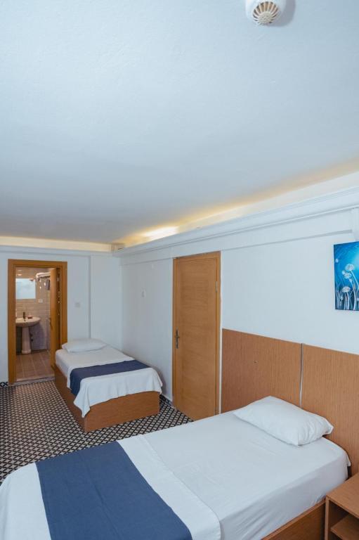 هتل Deniz Pansiyon (Hotel), İzmir (Turkey) Deals